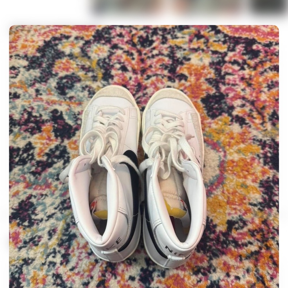 women’s White nike blazer  Sneakers